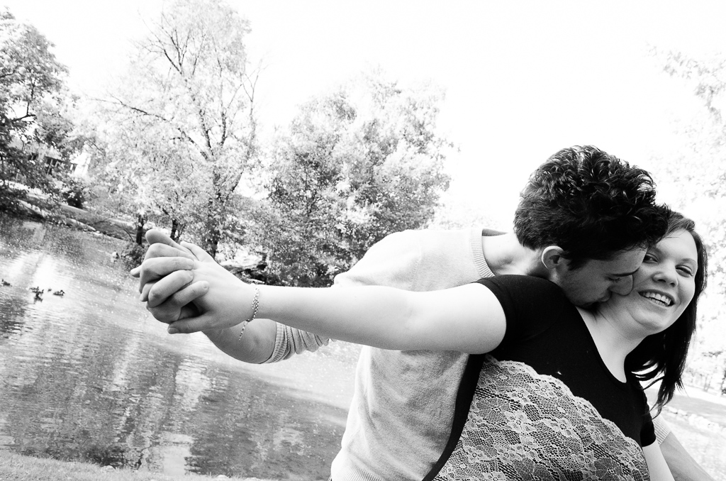 Save the date, il servizio fotografico prima del Matrimonio. Offerto da Fotos tudio pop art info@fotopopart.it - http://fotopopart.it